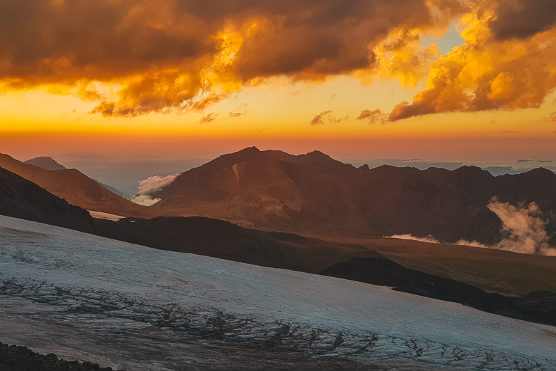 Elbrus hike