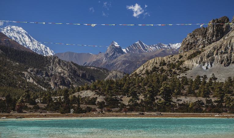 Trek Everest Base Camp with Earth's Edge